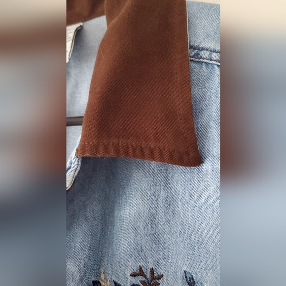 VTG denim button up - Picture 3 of 6